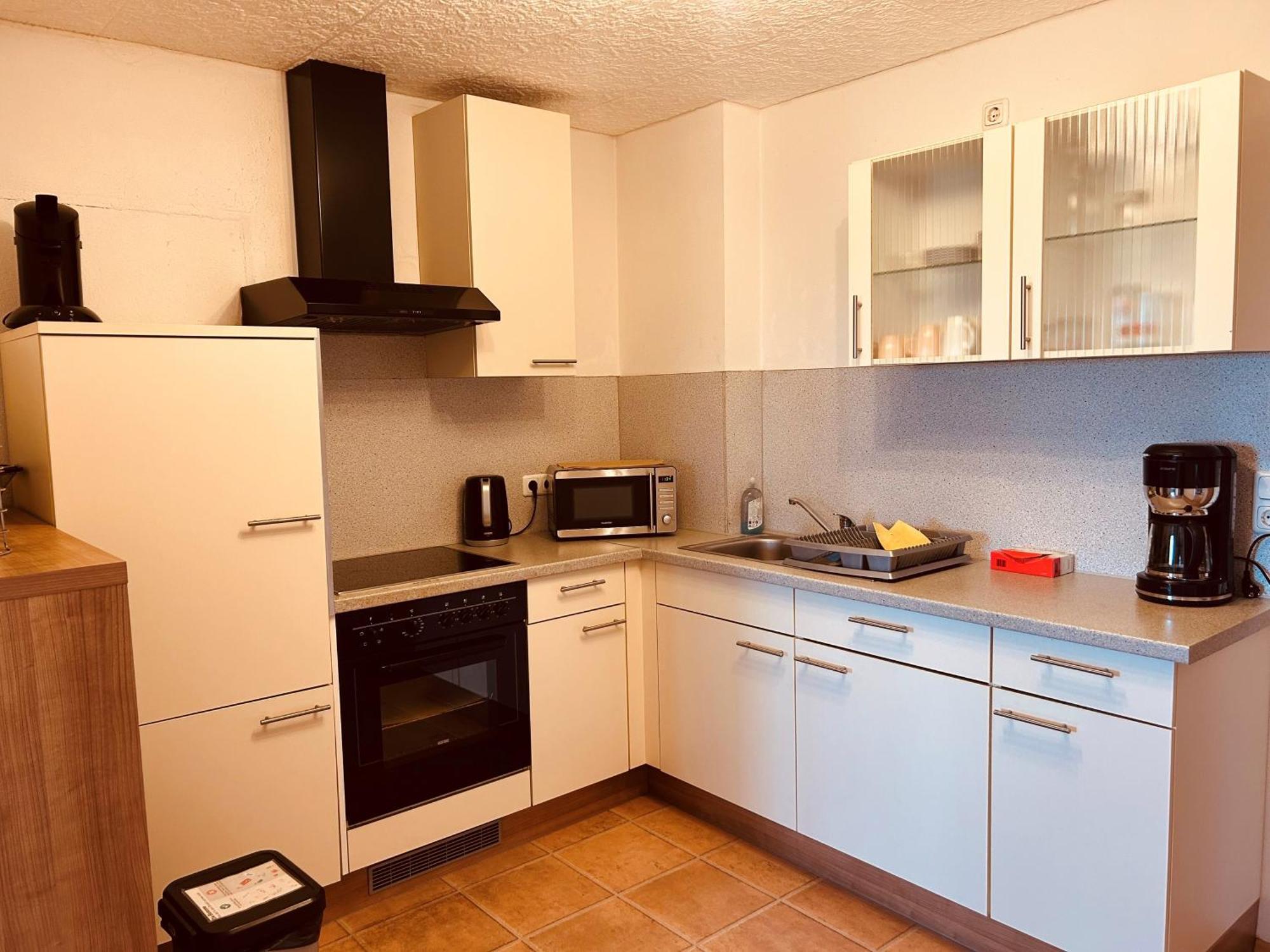 Pension Zum Krug, Messe Muenchen Hergolding Room photo
